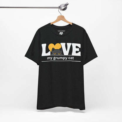 Love my grumpy cat graphic t-shirt in Black
